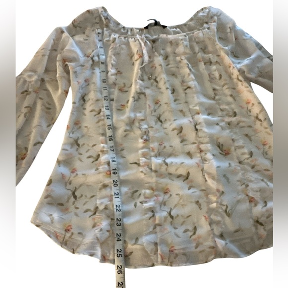 ECU White House Black Market Blouse - Picture 4 of 5